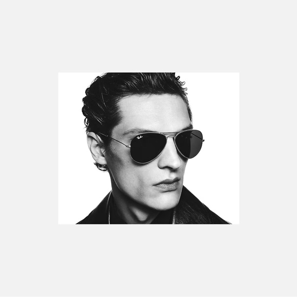 Ray-Ban Aviator Classics - Picture 2 of 5